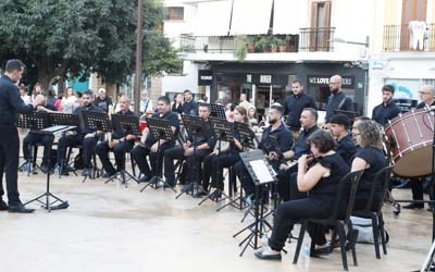 Dolçaina y percusión para cerrar un brillante festival Música al …
