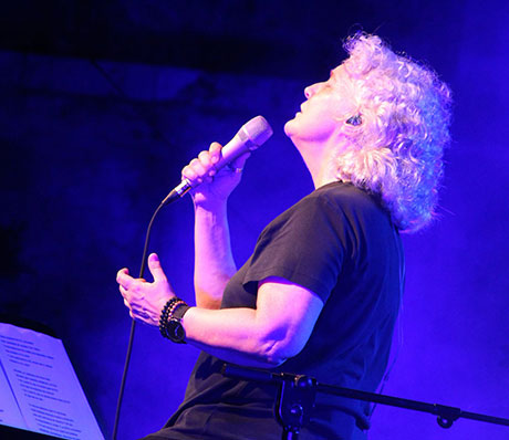 Mayte-Martin-festival-Musica-al-castell-Eltakataka-web